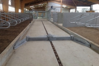 Racleurs à chaîne carrée 